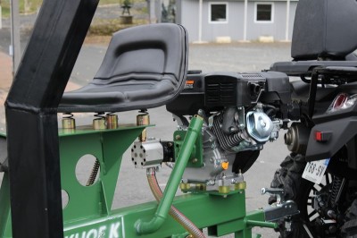 Mini-pelle autonome pour Quad GEO - ATV Backhoe